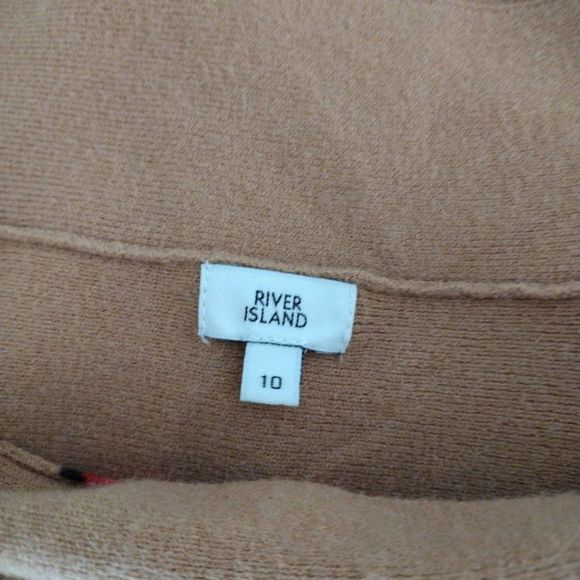 RIVER Island off shoulder sweater with contrasting red/black stripe. Sz. 10 - Picture 8 of 8